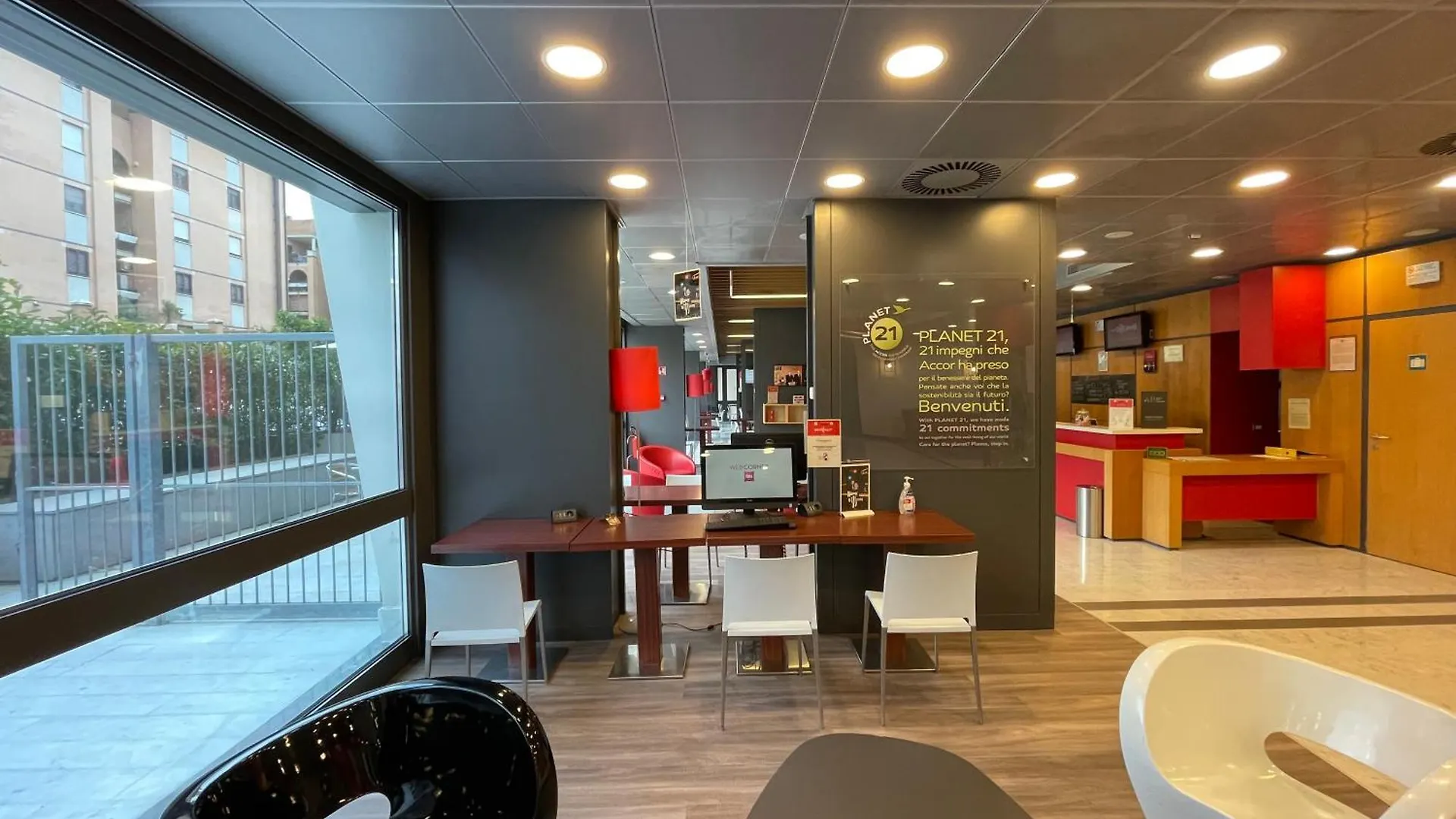 Ibis Roma Fiera Hotel