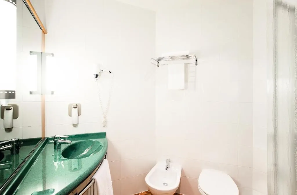 ***  Ibis Roma Fiera Hotel Italy